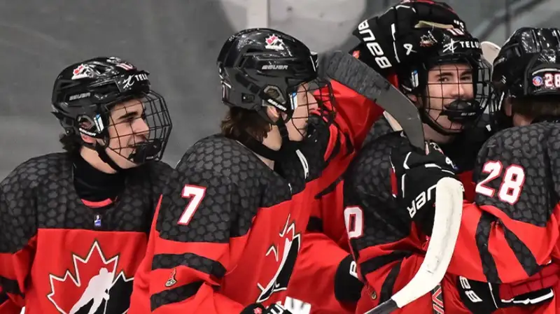 Сборная Канады стала победителем юношеского ЧМ-2025 по хоккею