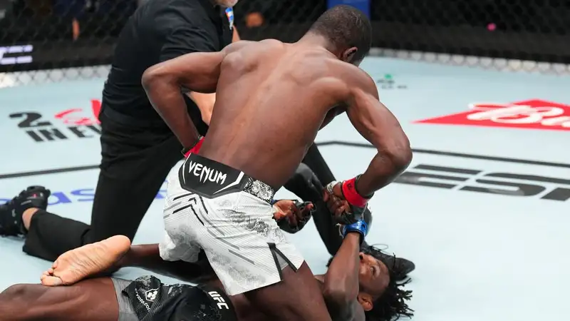 Джексон победил Маркоса