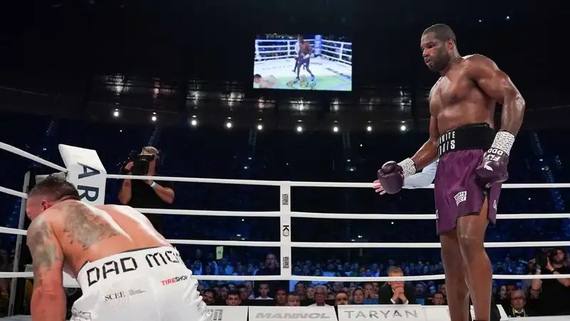 Дюбуа оставил грозное послание Усику