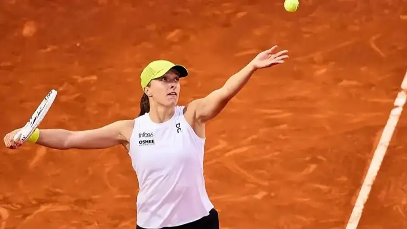 Ига Швёнтек 