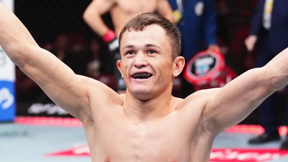Бекзат Алмахан высказался о победе нокаутом: Я пришёл в UFC, чтобы стать чемпионом Бекзат Алмахан высказался о победе нокаутом: Я пришёл в UFC, чтобы стать чемпионом