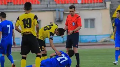 Судьи на 8 тур