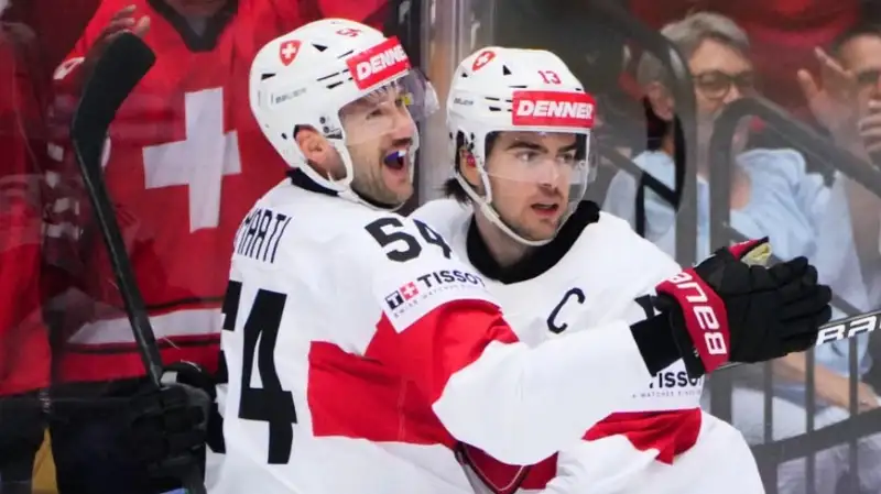 ЧМ-2025 по хоккею: Швейцария победила Данию и возглавила группу В, где выступает Казахстан