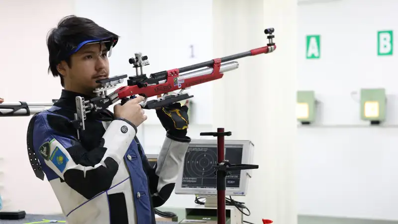 Бронзовый призёр Олимпиады из Казахстана выиграл чемпионат страны