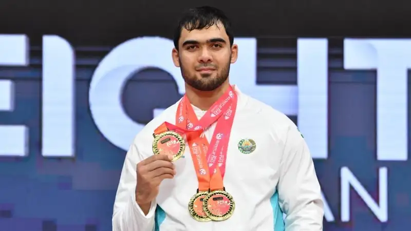 Очередной успех Акбара Джураева на международной арене