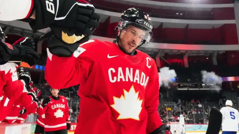 Как выглядит турнирная таблица ЧМ-2025 по хоккею после трёх туров