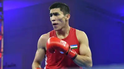 Разгромное решение судей произошло в бою олимпийского чемпиона из Узбекистана в полуфинале Кубка мира