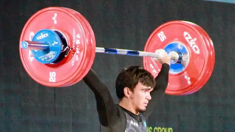 Пётр Хребтов - один из неожиданных героев этого континентального первенства