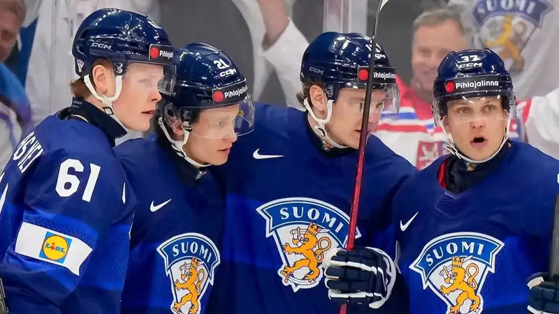 Сборная Финляндии сотворила сенсацию на ЧМ-2025 по хоккею