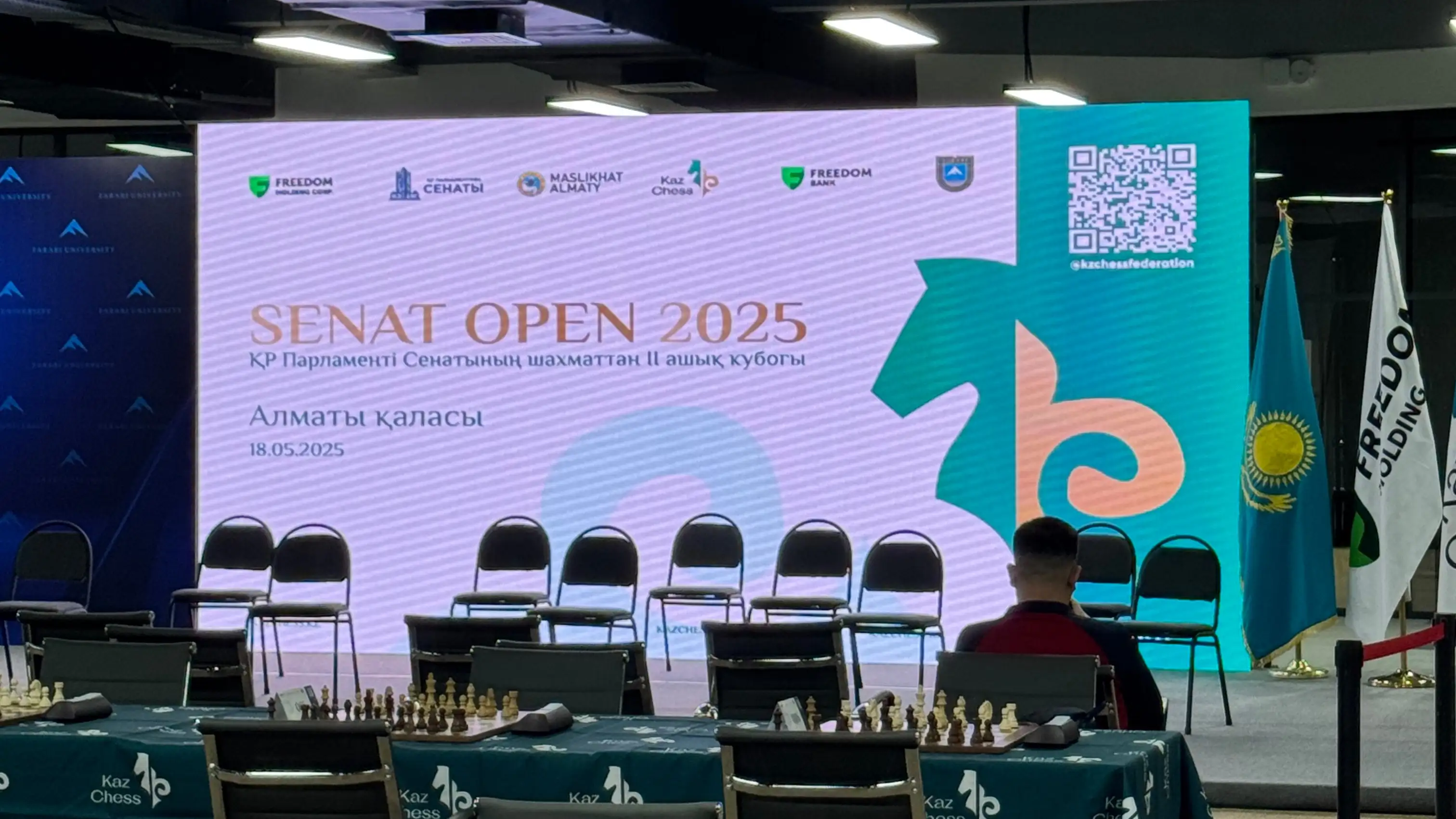 Senat Open Senat Open