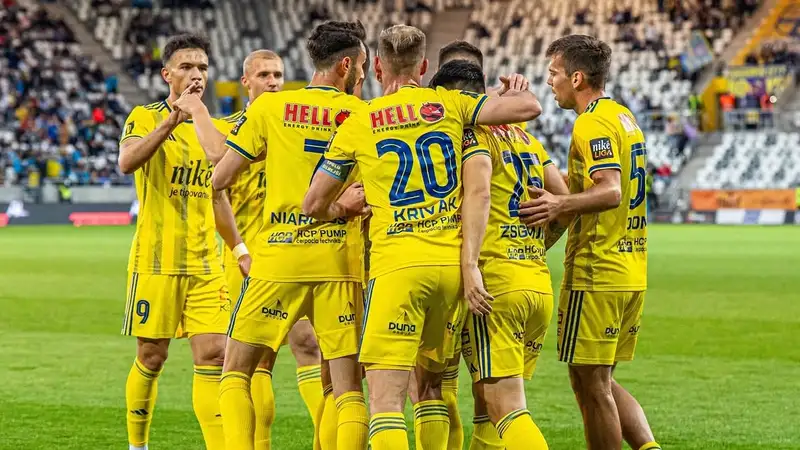 Команда игрока сборной Казахстана по футболу упустила шанс выйти в Лигу Конференций