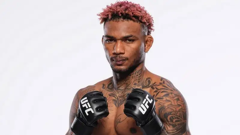 Непобеждённый эквадорский боец вошёл в топ-10 полусреднего веса UFC