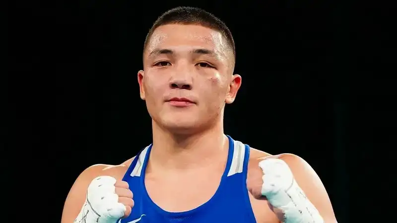 Молниеносным нокаутом завершился бой сбежавшего в Казахстан из Узбекистана казахского боксёра за финал ЧА