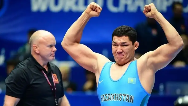 Двойное возвращение Алишера Ергали: а - к соревновательной деятельности; б - в весовую категорию до 125 кг