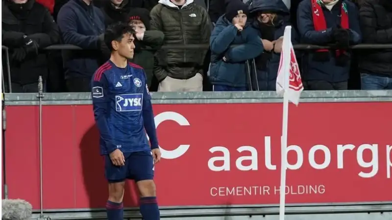 Игрок сборной Казахстана по футболу вновь остался на скамейке запасных в европейском чемпионате