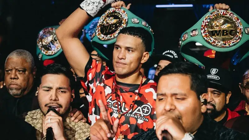 Бенавидес заявил о желании подраться с Биволом или Бетербиевым