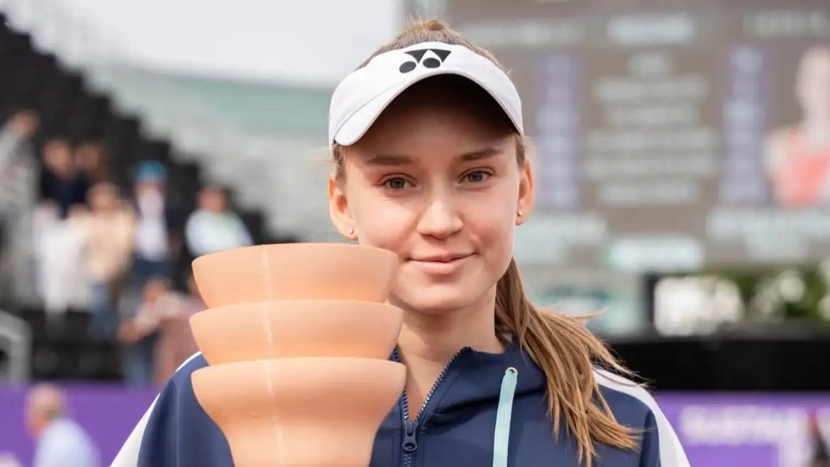 Елена Рыбакина заявила, что предпочитает агрессивный стиль игры Елена Рыбакина заявила, что предпочитает агрессивный стиль игры
