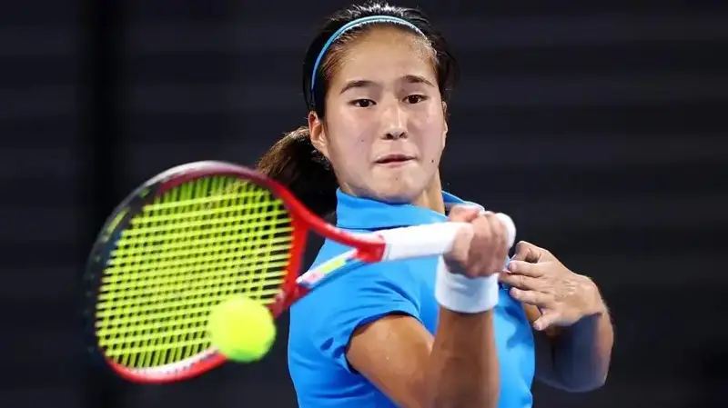 Жибек Куламбаева 