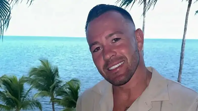  Колби Ковингтон 