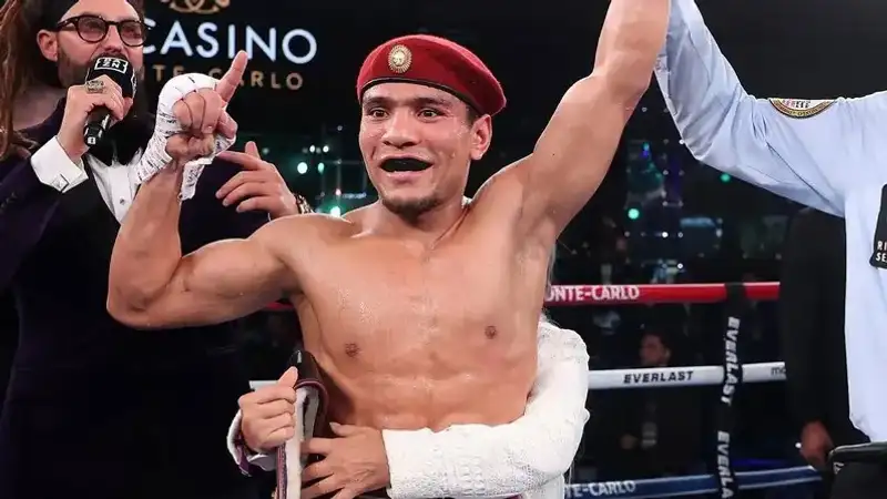 Муроджон Ахмадалиев 