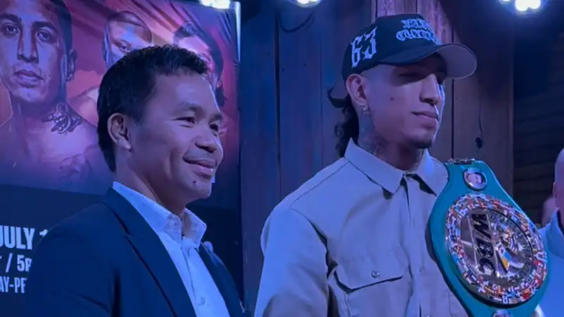 Мейвезер назвал бой Пакьяо с Барриосом "разводом"