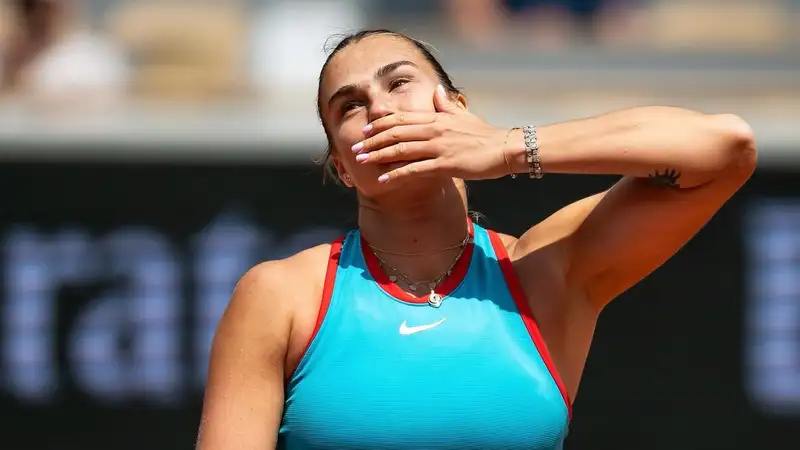 "Раньше мы не общались": Соболенко высказалась о предстоящем матче со Швёнтек на "Ролан Гаррос"