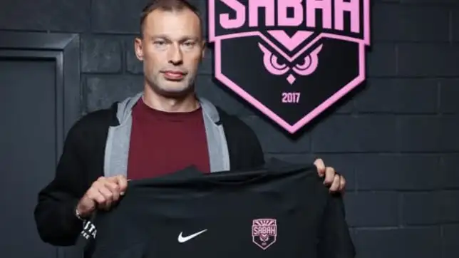 Березуцкий Сабах переподписал тренера