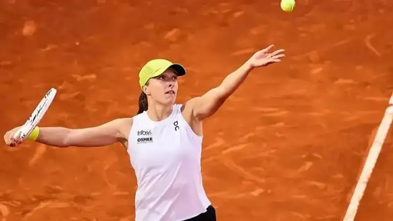 Ига Швёнтек 