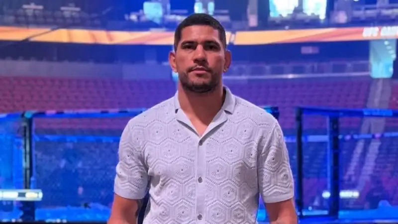 Экс-чемпион UFC рассказал, когда планирует провести следующий бой