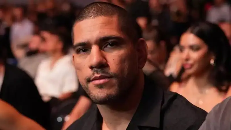 Алекс Перейра 