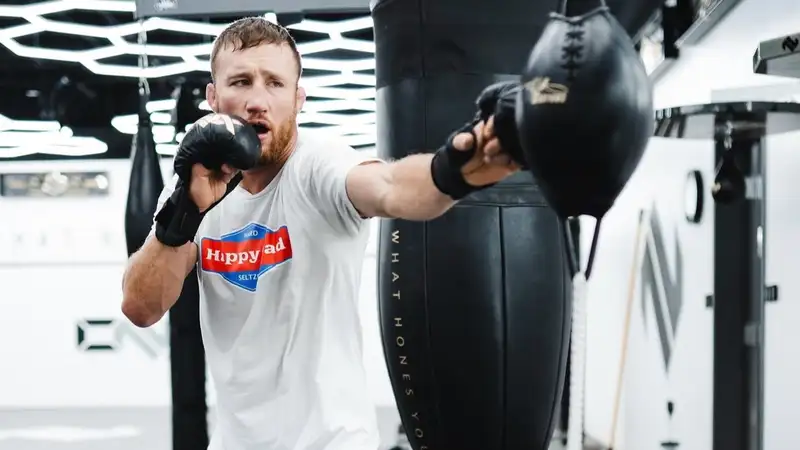 Джастин Гейджи 