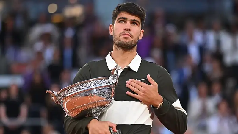 Экс-первая ракетка мира заявил, что Алькарас выиграет столько "Больших шлемов", сколько захочет