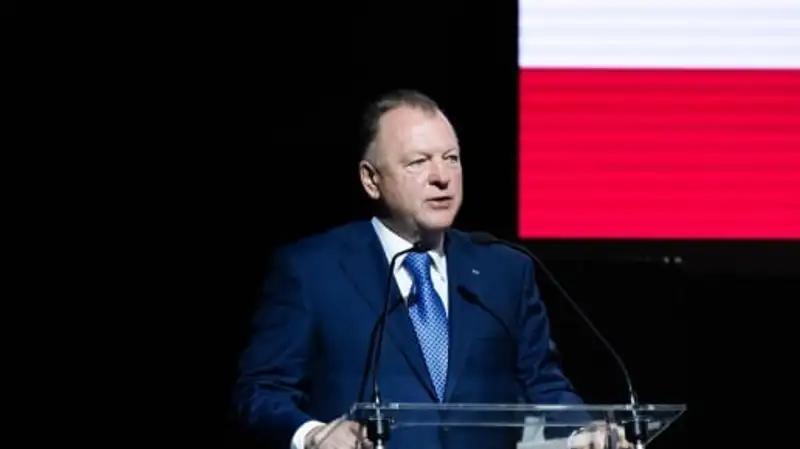 Мариус Визер 