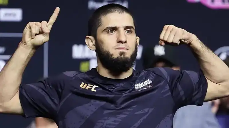 Ислам Махачев