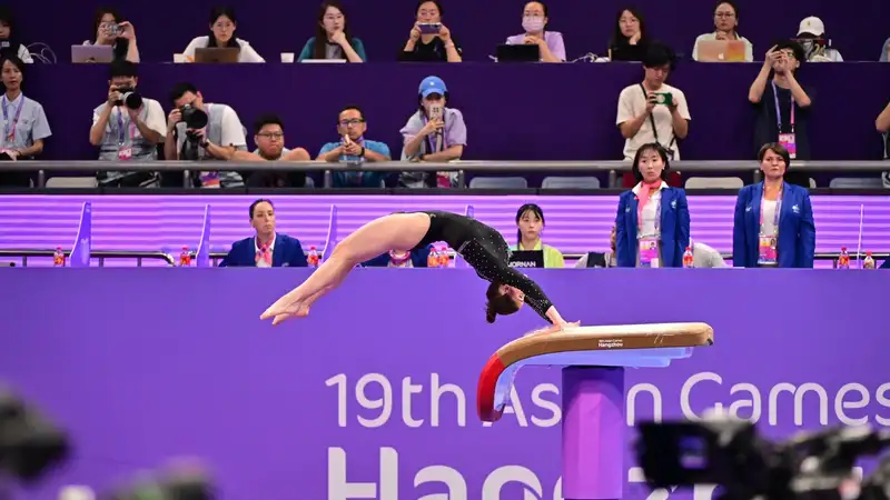 Казахстанская гимнастка вышла сразу в два финала чемпионата Азии по спортивной гимнастике