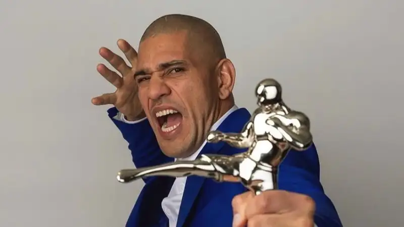 Перейра дал согласие на реванш с Анкалаевым