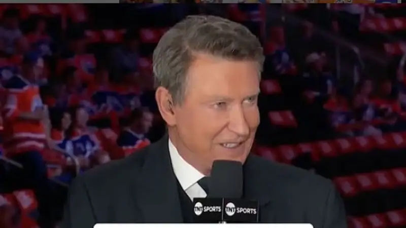 Гретцкий восхитился Пантерз