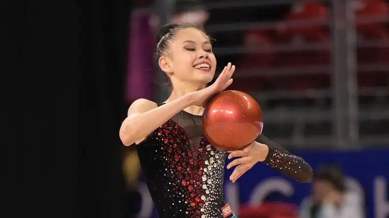 Казахстанская гимнастка вышла в два финала чемпионата мира с первого места