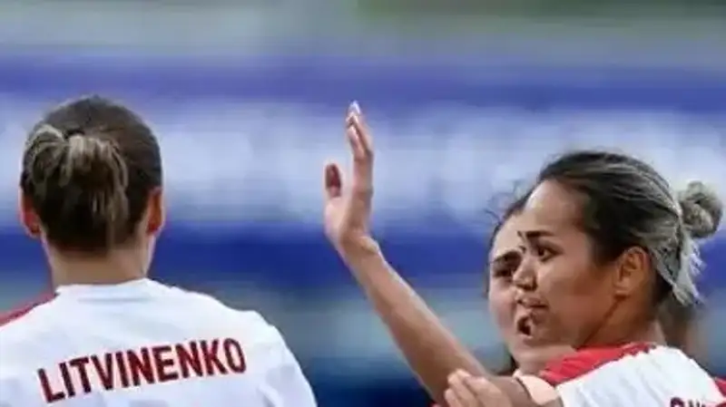 Фото: instagram/fcaktobewomen