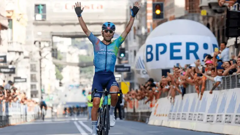 Итальянский гонщик "Астаны" преподнёс сенсацию на родине