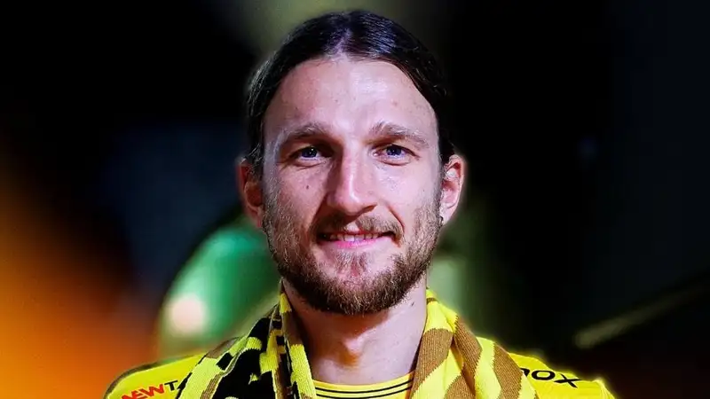 Новичок "Жениса"