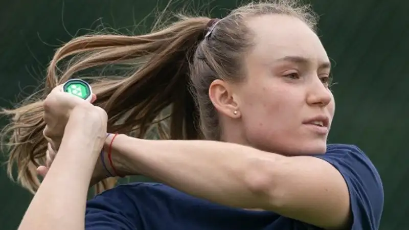 Рыбакина готовится к Уимблдону 