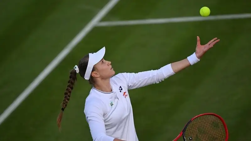 Рыбакина заявилась на турнир в США