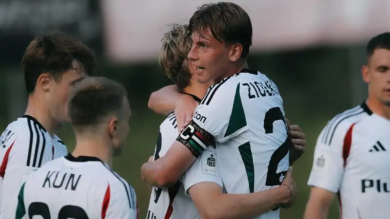 "Легия" сыграла товарищеский матч 