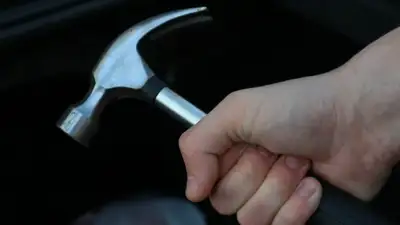 Убил молотком жену-бодибилдера