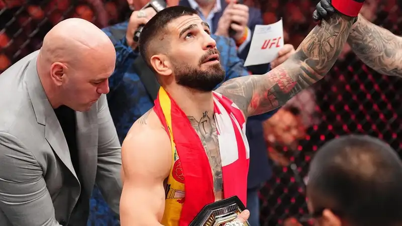 Илия Топурия