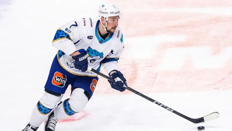 Антон Бурдасов