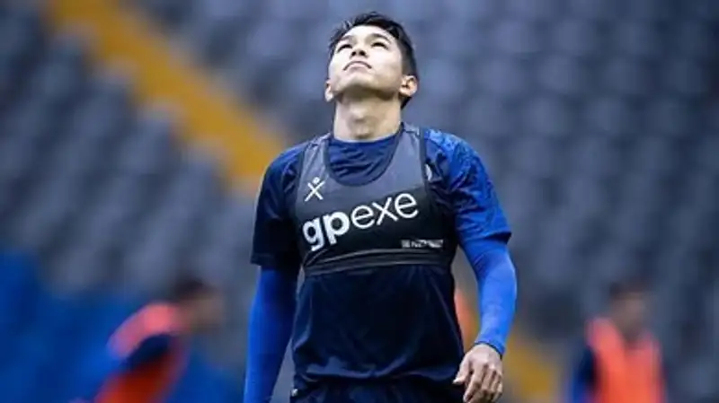 Кенжебек перешёл в "Елимай"