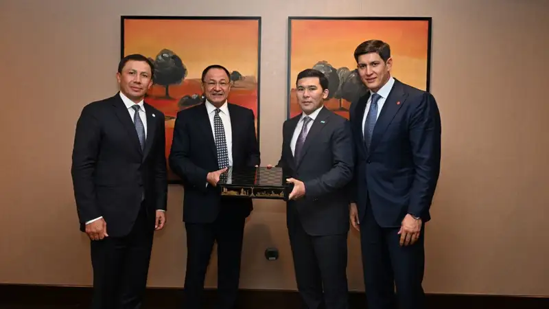 Геннадий Головкин