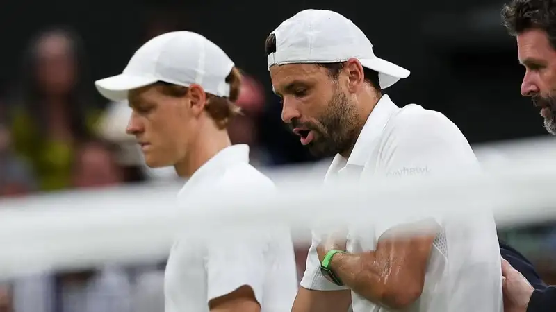 "Уимблдон": Димитров снялся с матча против Синнера, ведя 2:0 по сетам